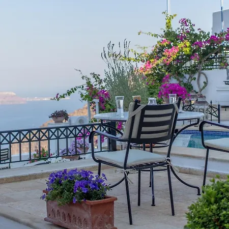 Lithies Traditional Homes Hotel